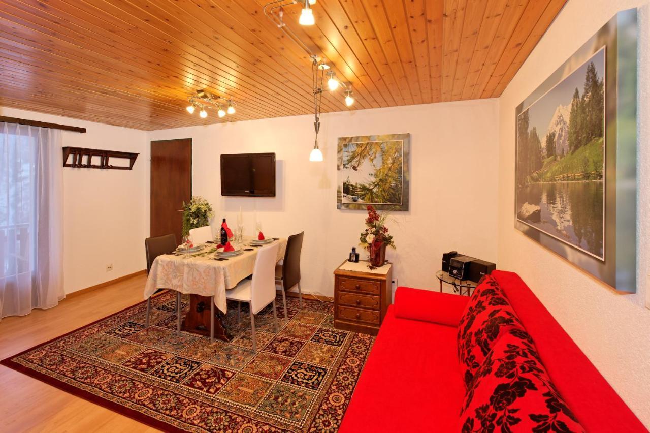 Haus Waldheim Grachen Apartment Стая снимка