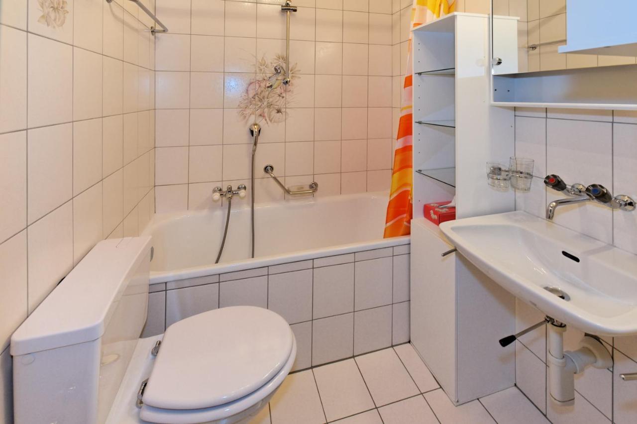 Haus Waldheim Grachen Apartment Стая снимка