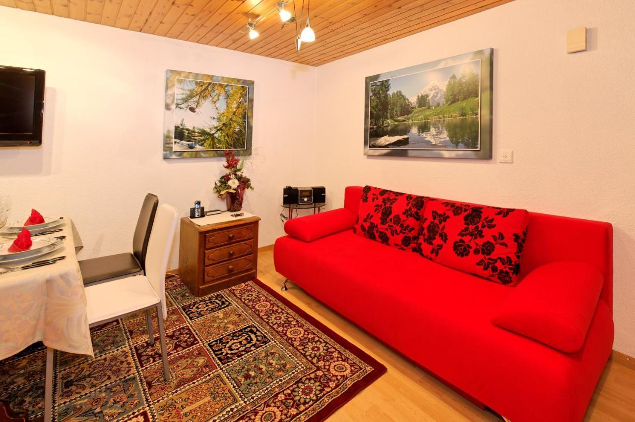 Haus Waldheim Grachen Apartment Стая снимка