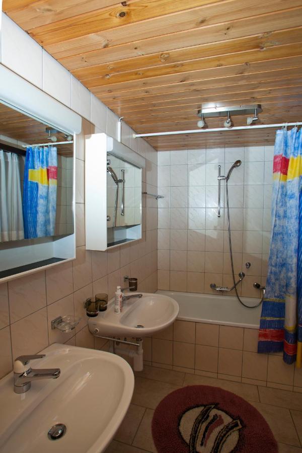 Haus Waldheim Grachen Apartment Екстериор снимка