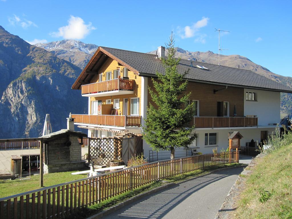 Haus Waldheim Grachen Apartment Екстериор снимка